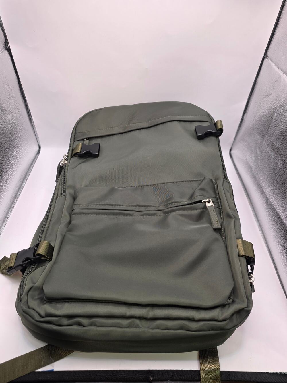 Vacuum Compression Travel Backpack Carry On Laptop Bag Green NEW